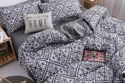 Постільна білизна сімейна Бязь Голд
